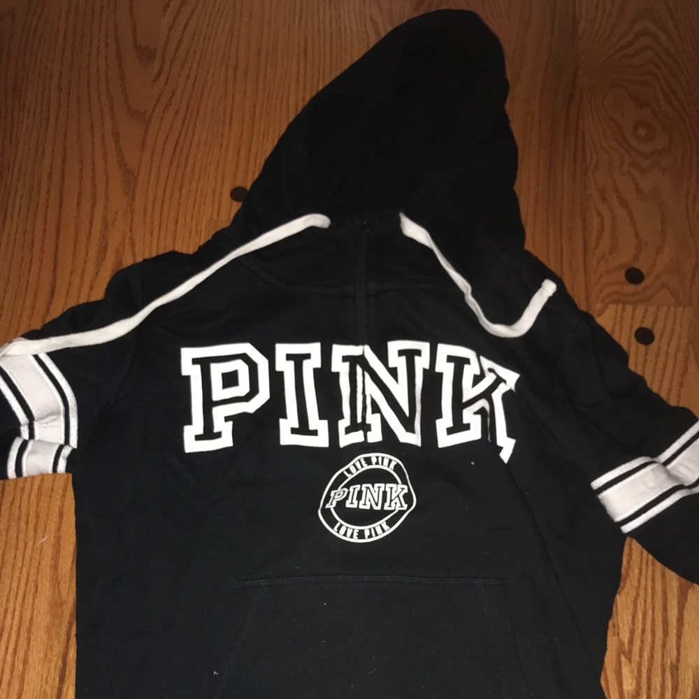 PINK victoria’s secret hooded quarter zip